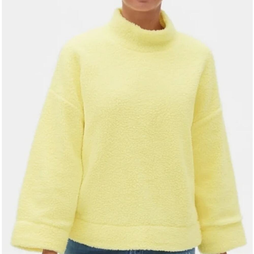 GAP NWT Sherpa Drop Shoulder Pullover Mockneck Sweater in Soft Yellow Size XL